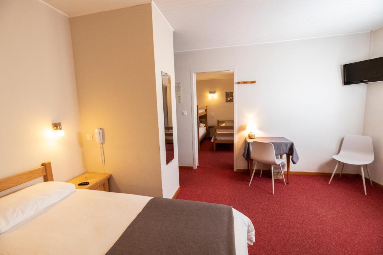 Hotel Restaurant Le Centre Леле Екстер'єр фото